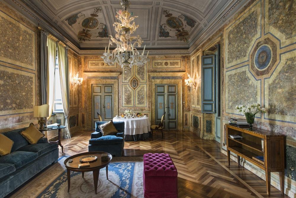 Residenza Napoleone Iii Bed & Breakfast