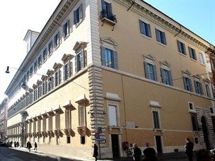 Bed & Breakfast Residenza Napoleone Iii 4*