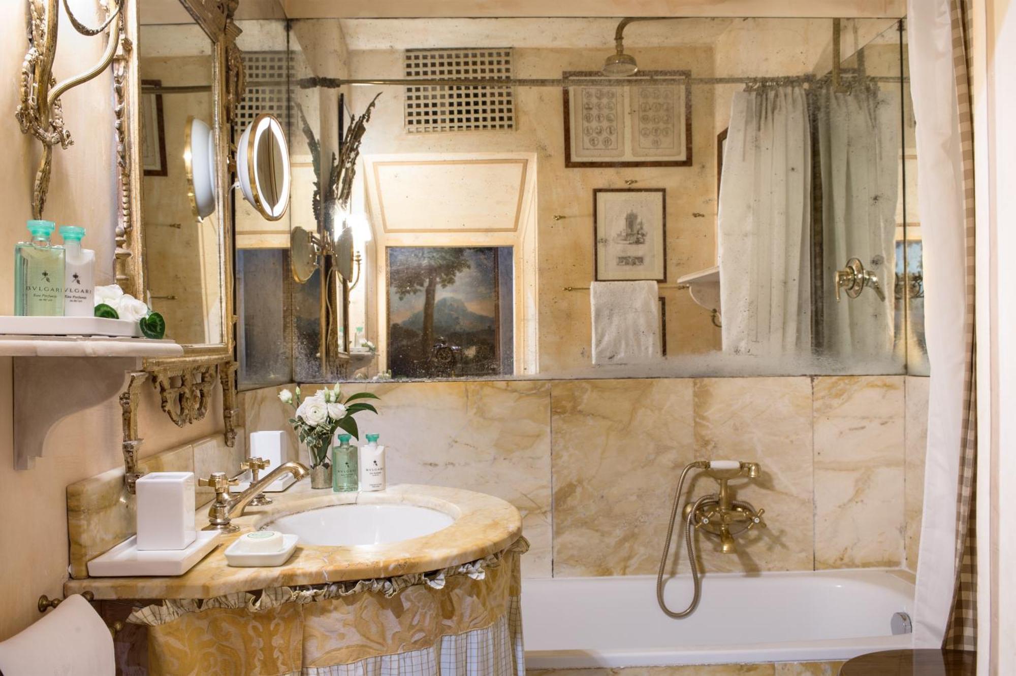 Residenza Napoleone Iii 4*