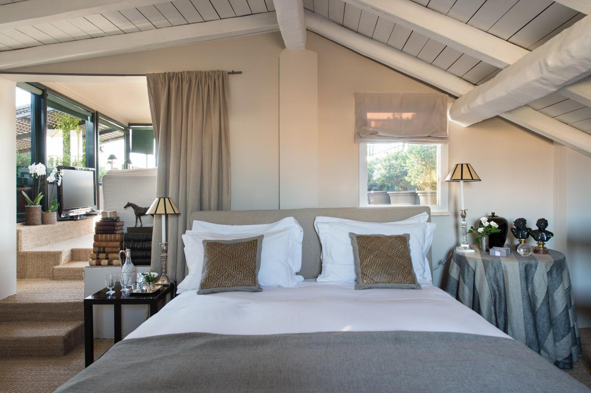 Bed & Breakfast Residenza Napoleone Iii 4*