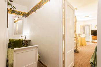 Bed & Breakfast Residenza Napoleone Iii 4*