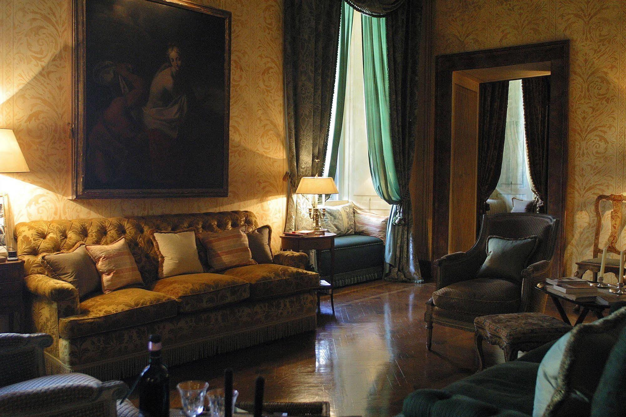 Residenza Napoleone Iii Bed & Breakfast Roma