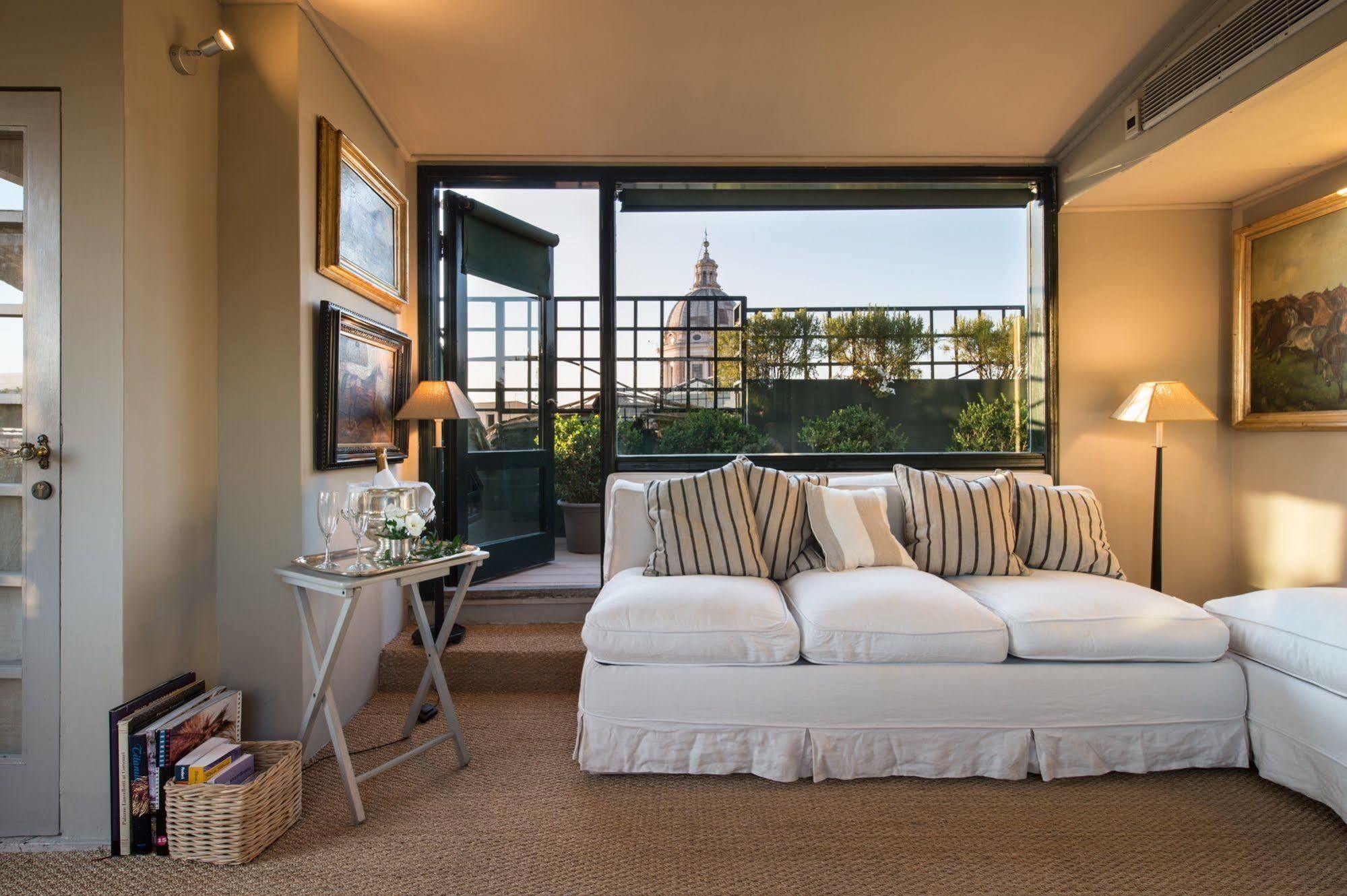 Bed & Breakfast Residenza Napoleone Iii 4*